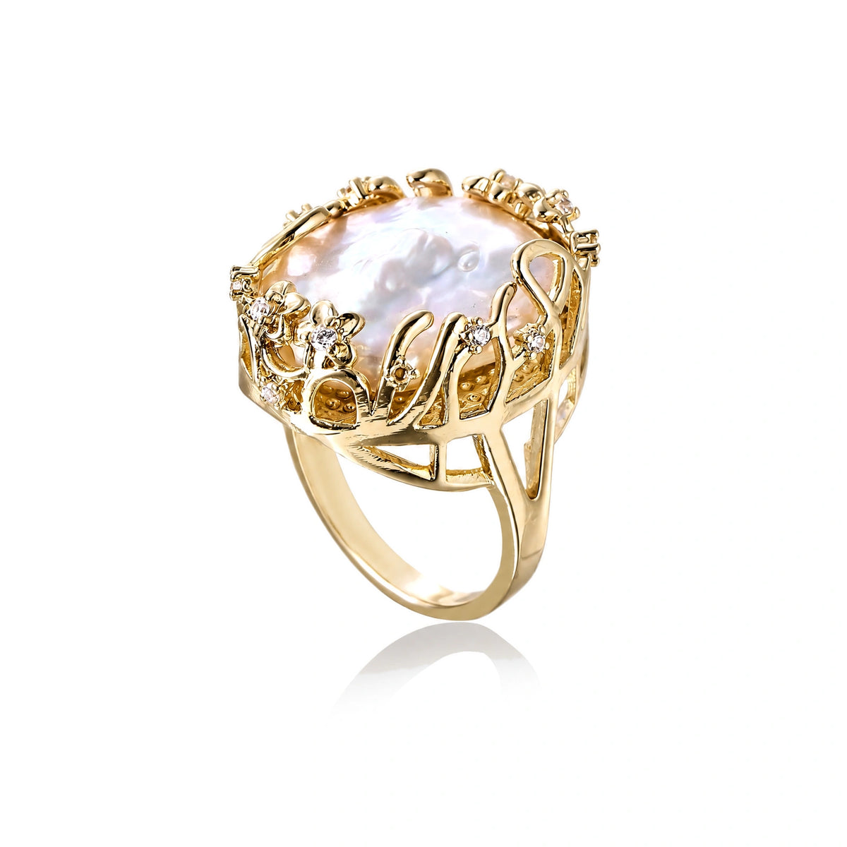 Château Crown Baroque Pearl Ring