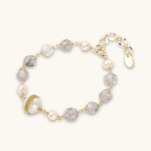 Gold bracelet with baroque pearls and crystal accents